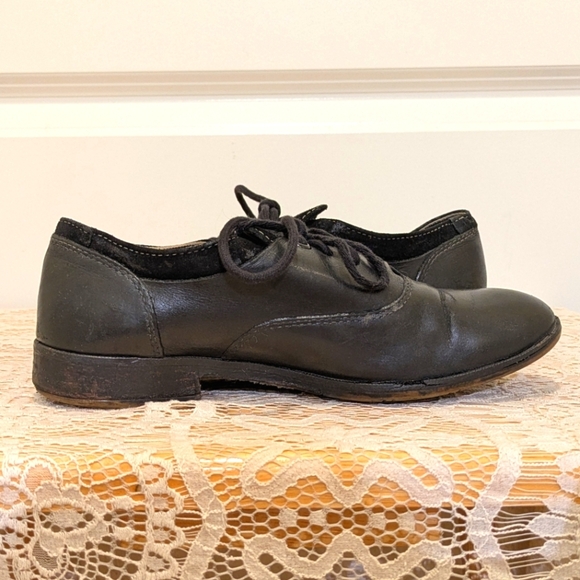 Vintage Hush Puppies 6.5 Women's Leather and Suede Oxfords - Picture 7 of 11